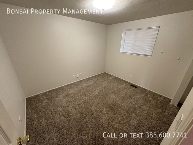 Building Photo - 327 S 1000 E