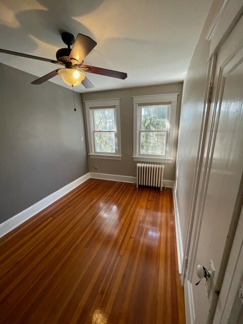 Building Photo - 2743 4th St NE