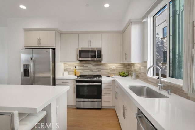 Building Photo - 10832 W Riverton Ct