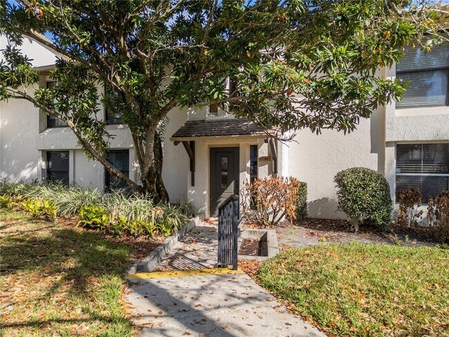 Building Photo - 200 Maitland Ave