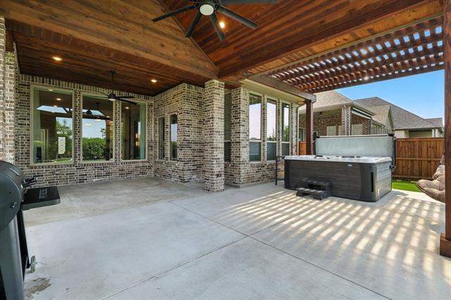 Building Photo - 710 Agave Dr