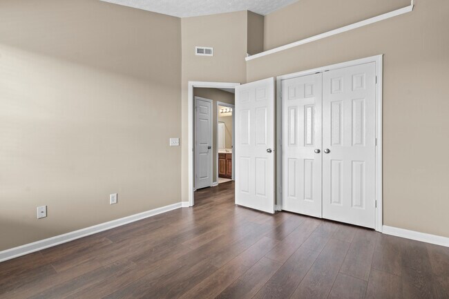 Building Photo - 226 Straughn Ln