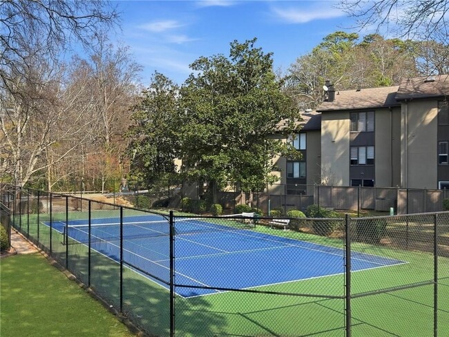 Building Photo - 49 Ivy Gates NE