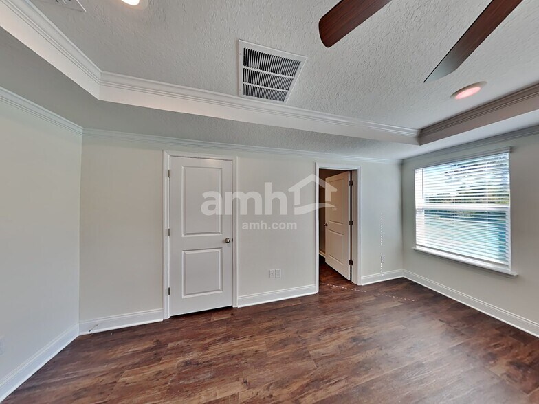 Building Photo - 2758 Sunrise Ct