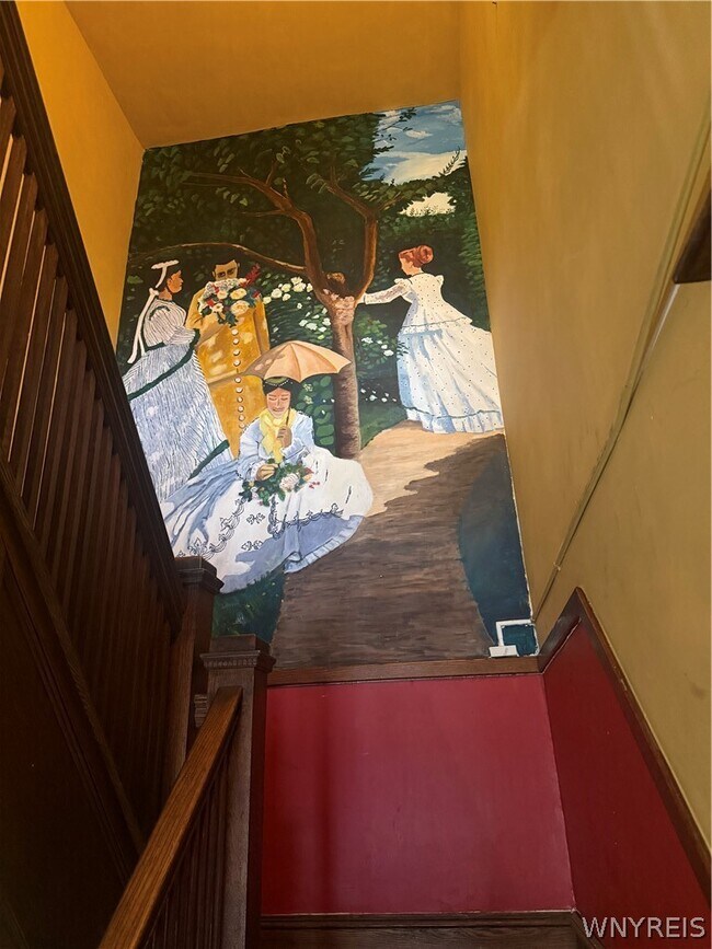 Building Photo - 37 Inwood Pl