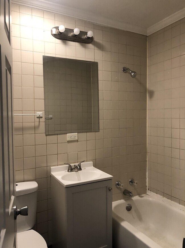 Building Photo - 3113 Gabriel Ave