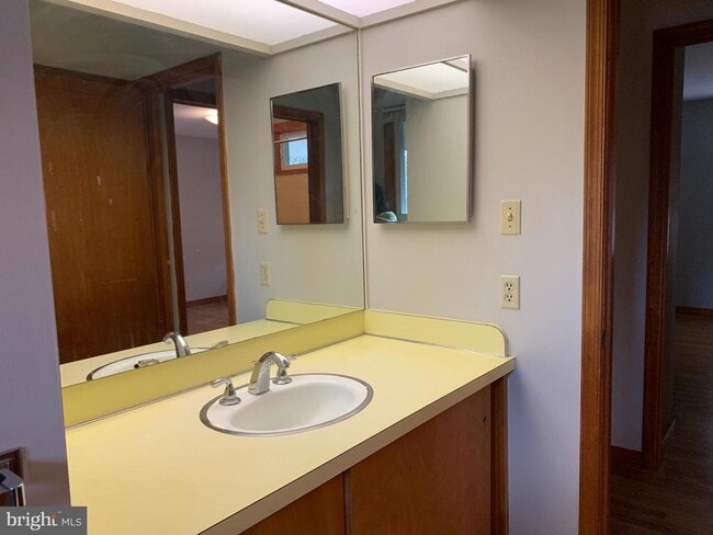 Building Photo - 111 Green St