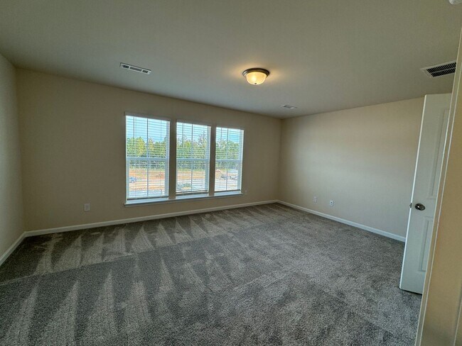 Building Photo - 3714 Feltham Ln