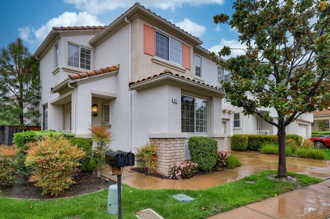 Primary Photo - Cupertino Home for Rent!