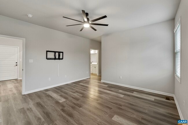Building Photo - 151 Naylor Ln