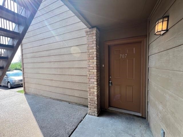 Building Photo - 412 Shiloh Dr