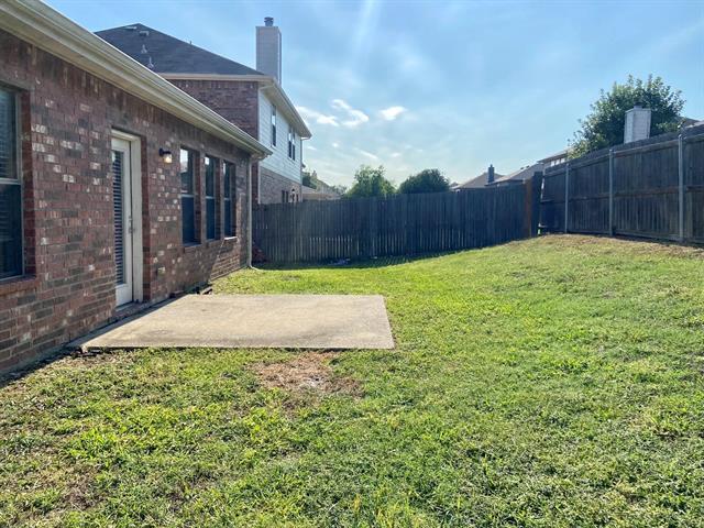 Building Photo - 3116 Kennedy Dr