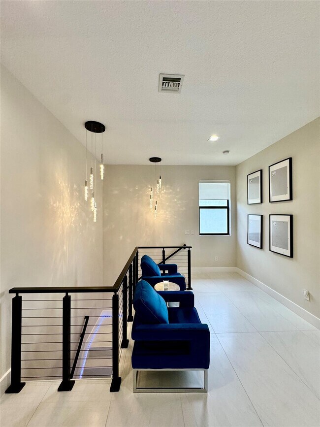 Building Photo - 4915 Whispering Way