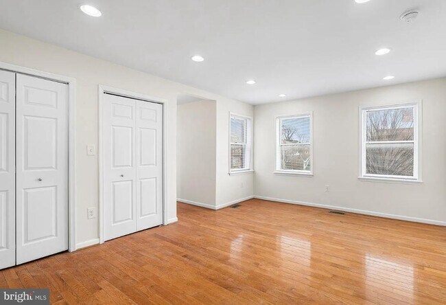 Building Photo - 1401 Druid Hill Ave