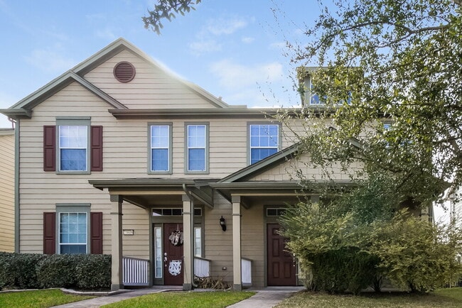 Building Photo - 23611 Twisting Falls Dr