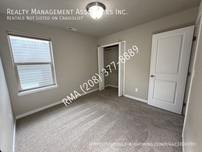 Building Photo - 1898 N Chandra Way