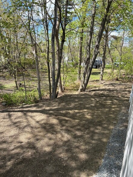 Building Photo - 60 Osgood Ave