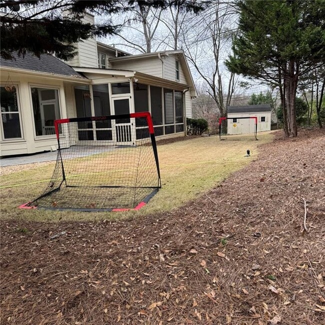 Building Photo - 1951 Wellington Ln