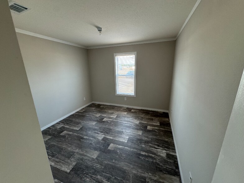 Building Photo - 238 Patriot Ln