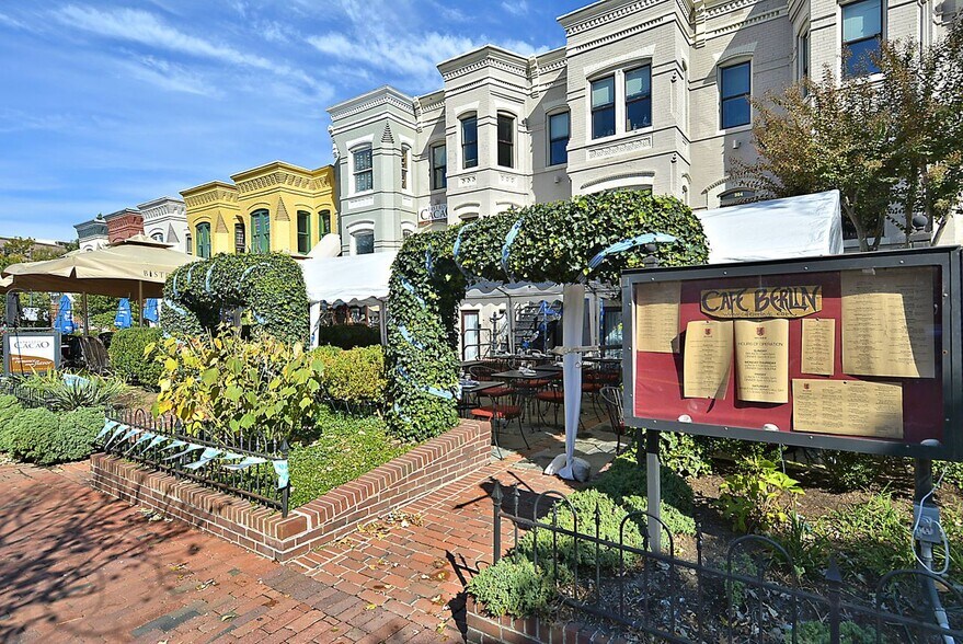 Building Photo - 1110 3rd St NE