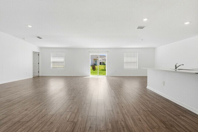 Building Photo - 14491 NW 165th Rd