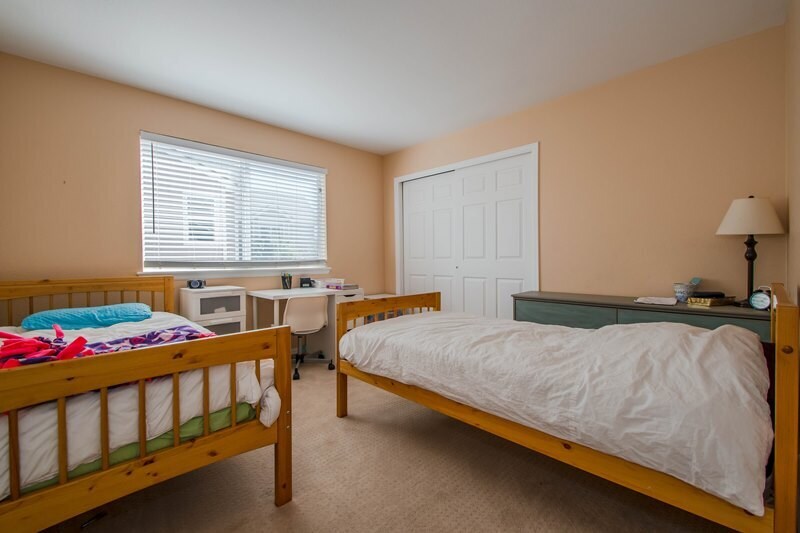 Building Photo - 7765 Lebrun Ct
