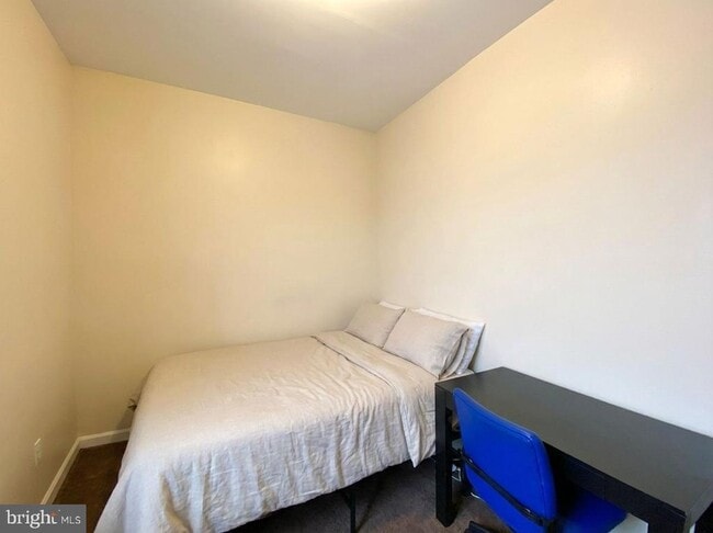 Building Photo - 1849 N 17th St