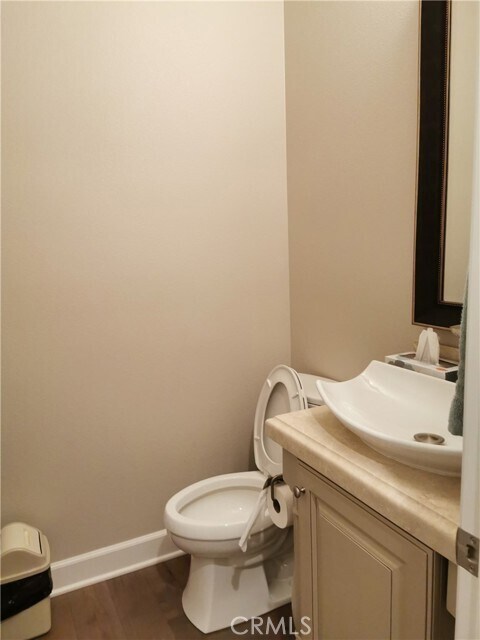 Building Photo - 16 Branding Iron