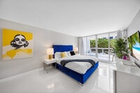 Building Photo - 1717 N Bayshore Dr