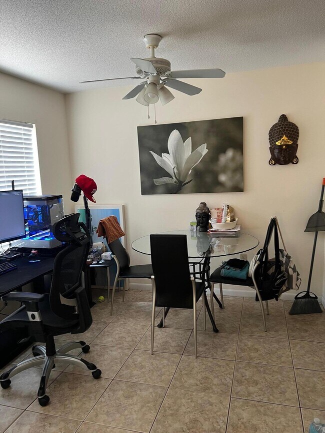 Building Photo - 815 Boynton Beach Blvd