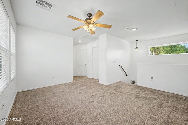 Building Photo - 1493 S Jacana Ln