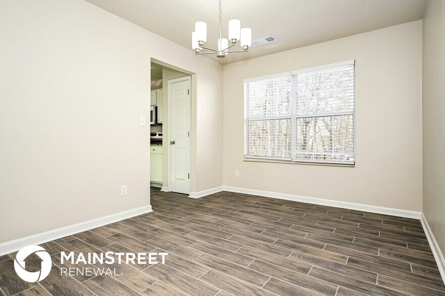 Building Photo - 6600 Browns Mill Ferry Dr