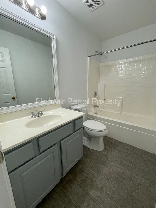 Building Photo - 3442 Old Towne Ln