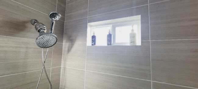 Building Photo - 532 Cesar E Chavez Pky