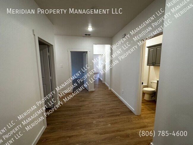 Building Photo - 5802 Urbana Pl