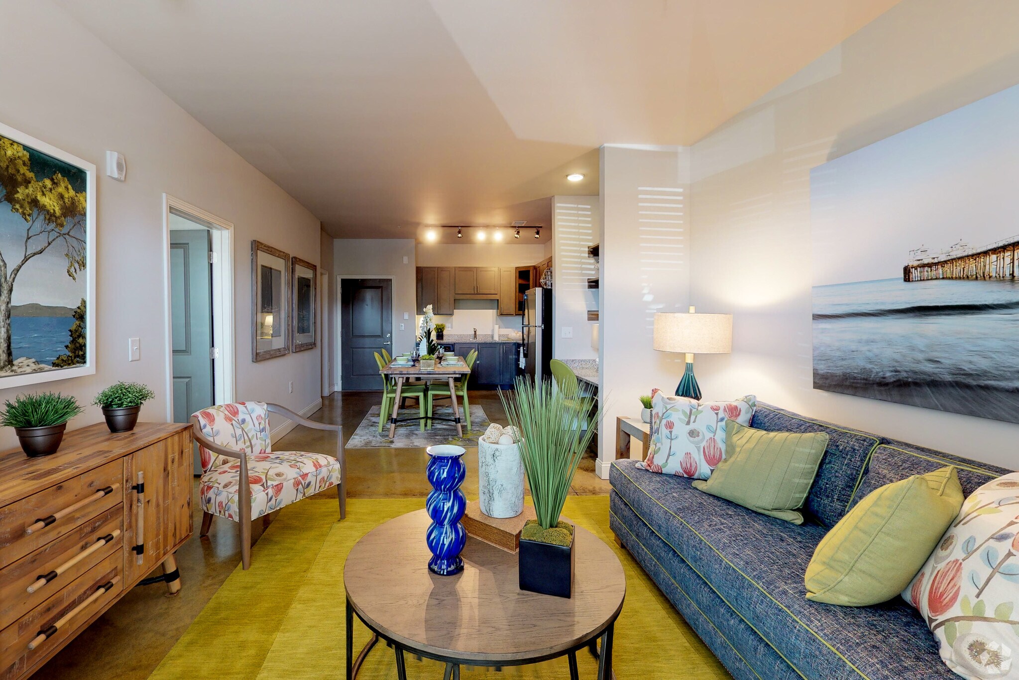 1BR, 1BA - 819 SF - Seapath on 67th