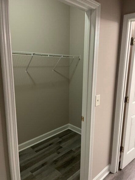 Building Photo - 125 Ashley Park Dr