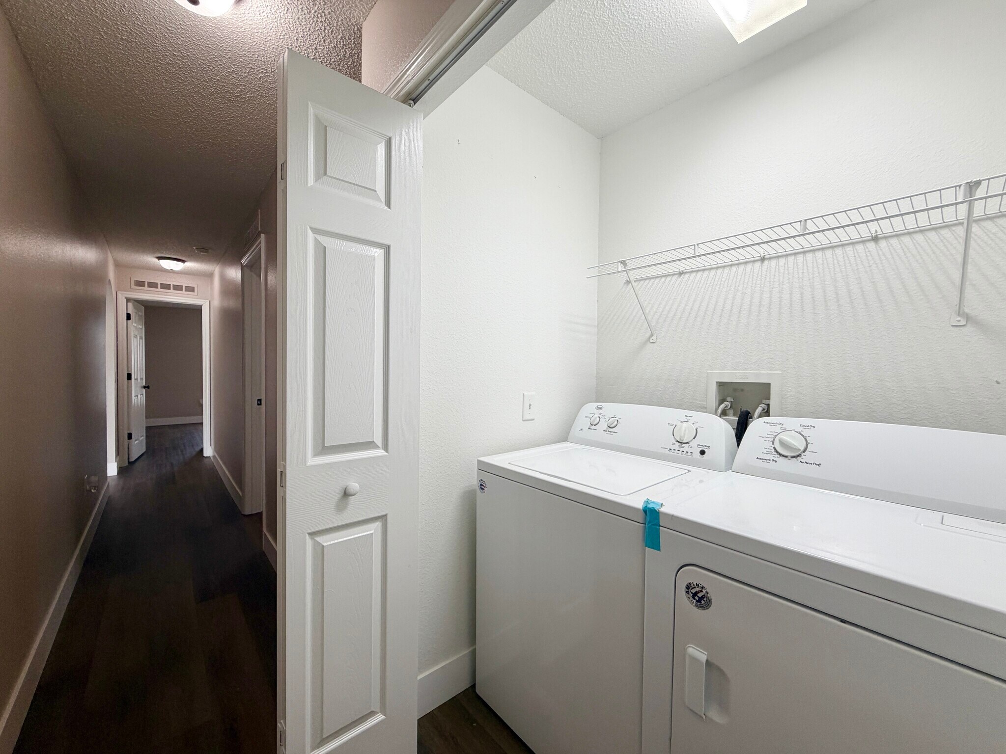 Building Photo - 47 Sawfish Ct