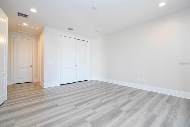 Building Photo - 13370 Alderley Dr