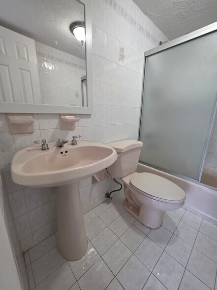 Building Photo - 5505 NW 7th St