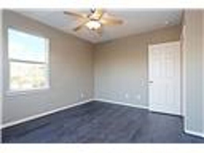 Building Photo - 1501 Hawthorne St