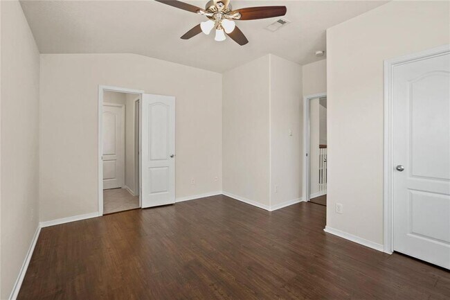 Building Photo - 25810 Westbourne Dr