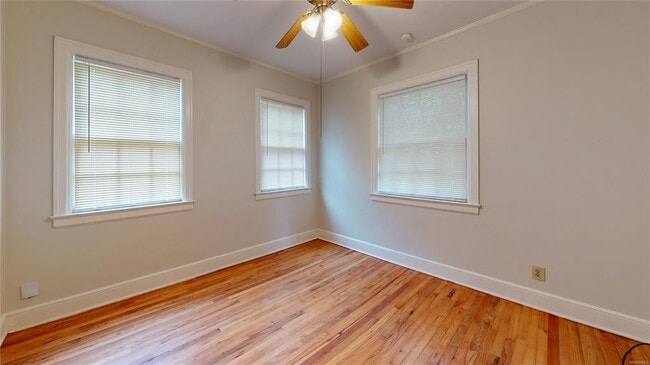 Building Photo - 603 Hubbard Ave