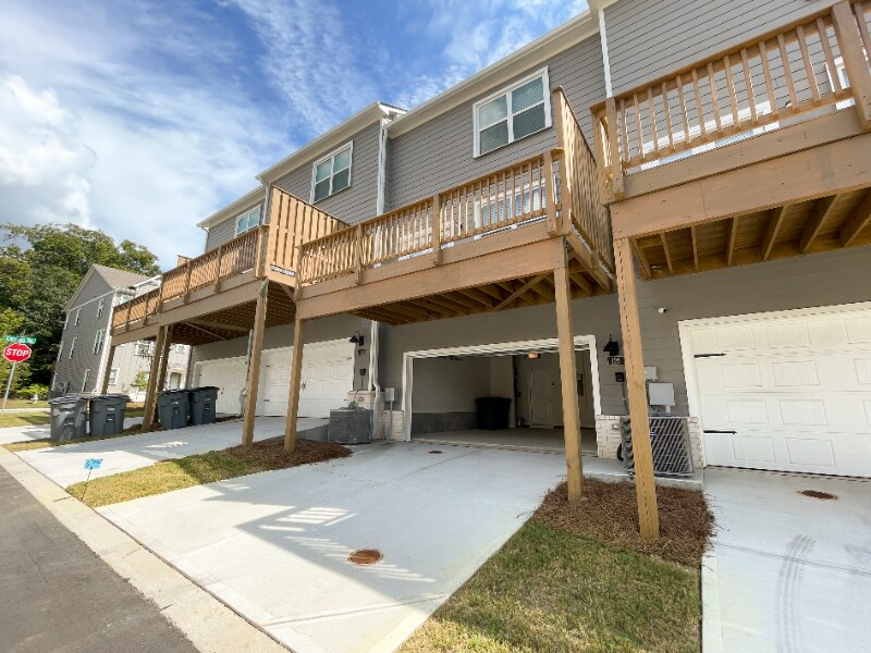 Building Photo - 126 Asland Ln