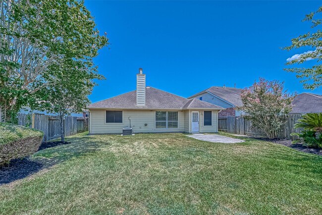 Building Photo - 911 Bent Sail Ln