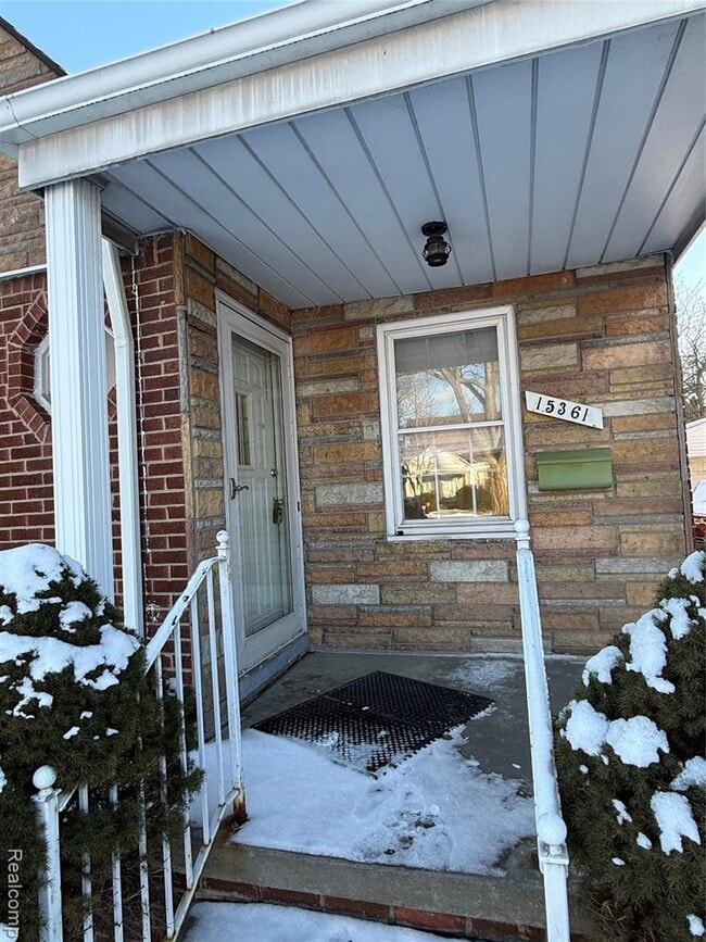 Building Photo - 15361 Payne Ct