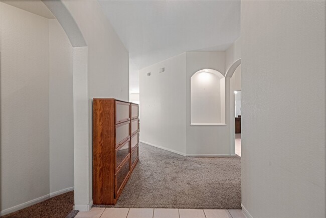 Building Photo - 21314 Bella Flora Ct