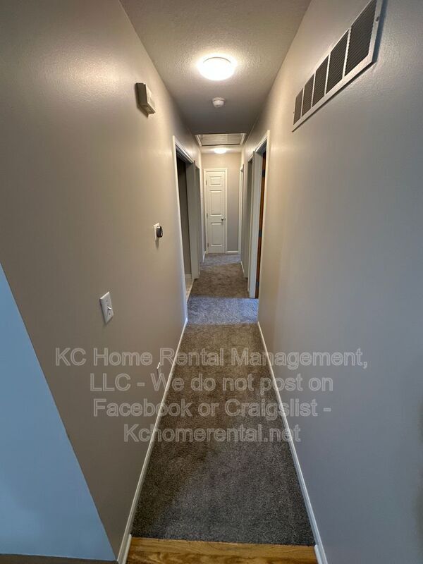 Building Photo - 1224 SE Princeton Dr