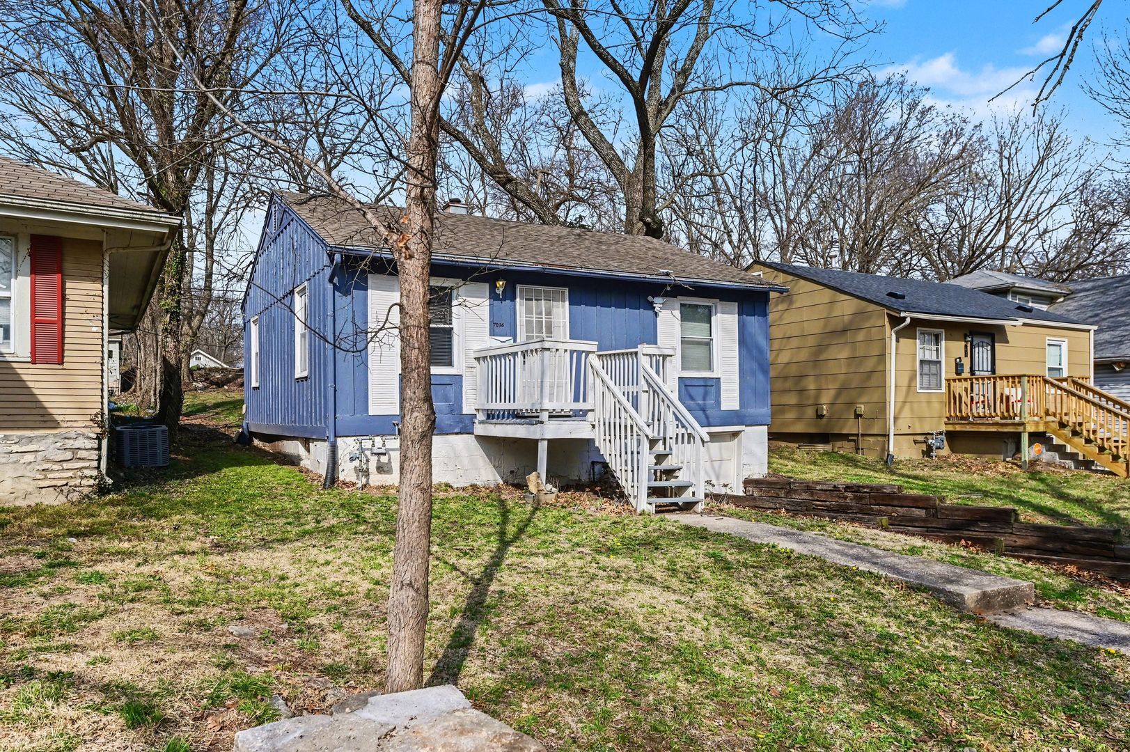 Building Photo - 7036 Bellefontaine Ave