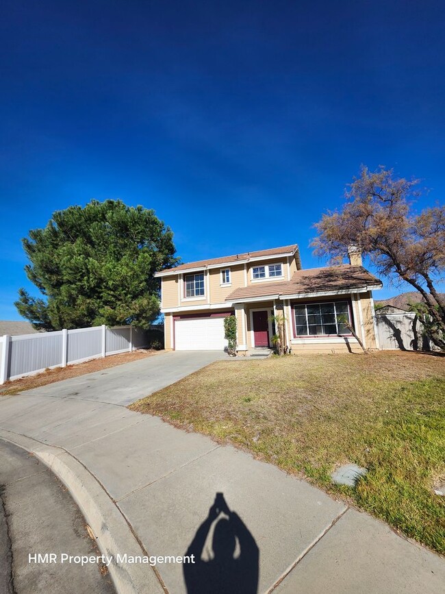 Building Photo - Spacious Two-Story Home with Modern Comforts